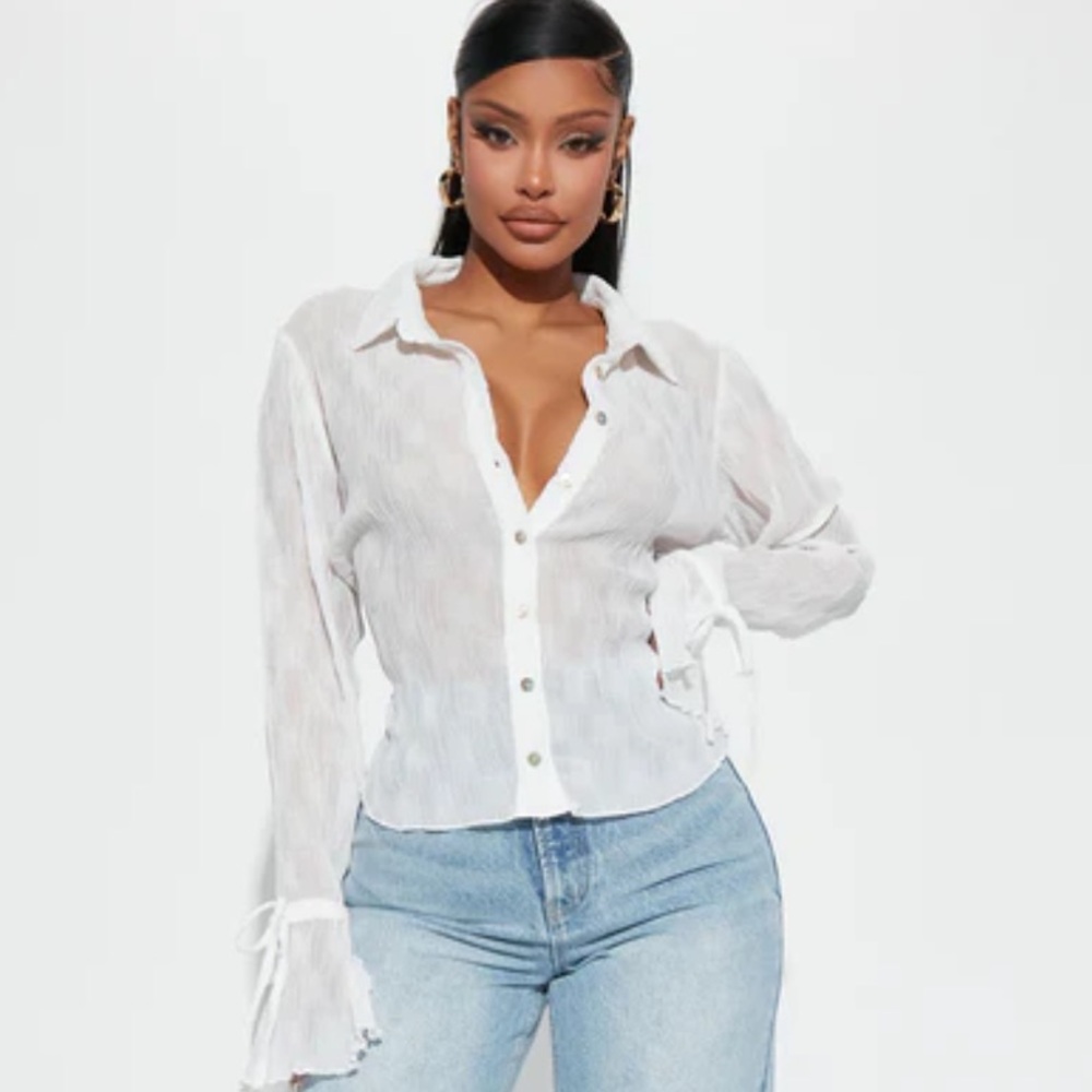 NWT Fashion Nova Adanna Plisse Shirt L